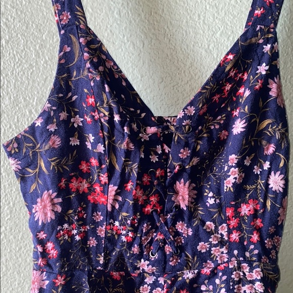 Romper - Picture 2 of 3